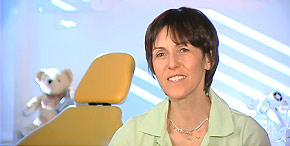 Dr. dent. Sigrid Weisshaar: Video zum Thema Pflege der Milchzhne