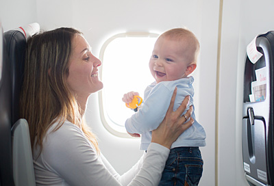 Flugreise mit Baby - so gehts stressfrei