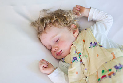 Fr eine gute Nachtruhe - Infos zum Baby- und Kinderbett