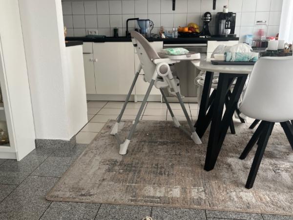 Bild zu Halboffene Küche - HILFE! - Rund ums Kleinkind - Tipps für Eltern