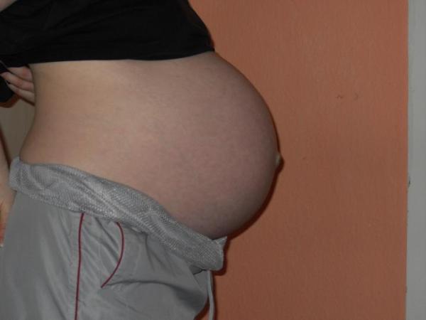 Bild zu ich habe sie geschafft...die 40!!!!! und vielleicht letzte bauchbilder! - Schwanger - wer noch? Rund um die Schwangerschaft