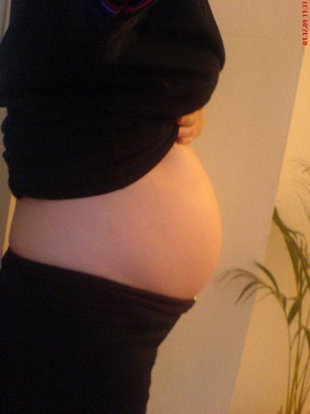 Bild zu foto vom bauch-mamafürvier - Schwanger - wer noch? Rund um die Schwangerschaft
