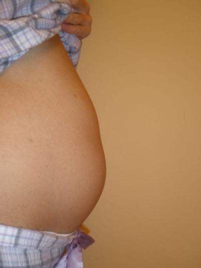 Bild zu bauch zeigen - Schwanger - wer noch? Rund um die Schwangerschaft