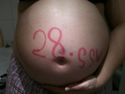 Bild zu babybauch - Schwanger - wer noch? Rund um die Schwangerschaft