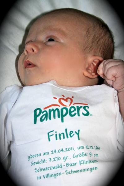 Bild zu unser pampers t-shirt ist da.... - Schwanger - wer noch? Rund um die Schwangerschaft