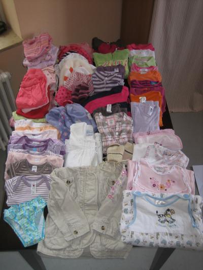 Bild zu BIETE: 55 teiliges mädchenpaket 62-86 H&M...C&A...Sterntahler....TCM.... - Schwanger - wer noch? Rund um die Schwangerschaft
