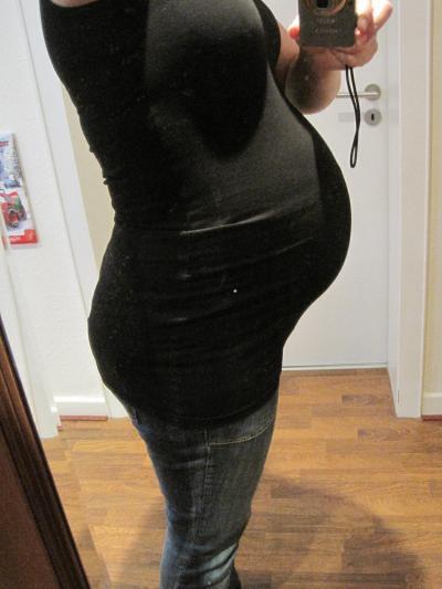 Bild zu Bauch tiefer?? Nicht wirklich, oder :-( - Schwanger - wer noch? Rund um die Schwangerschaft