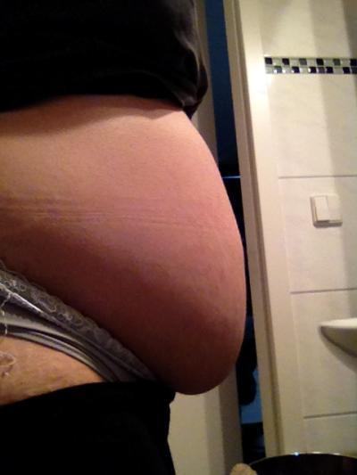 Bild zu Babybauchbilder vergleichen? - Schwanger - wer noch? Rund um die Schwangerschaft