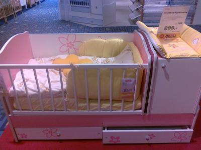 Bild zu Babybett Umfrage - Schwanger - wer noch? Rund um die Schwangerschaft