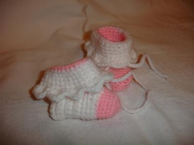 Bild zu Album wieder aufgefüllt! es gibt neue handgearbeitete Babyschühchen! - Schwanger - wer noch? Rund um die Schwangerschaft