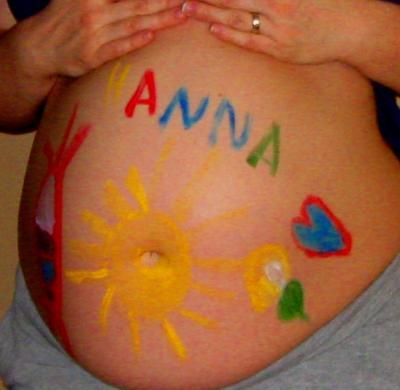 Bild zu Bauchmalaktion - Schwanger - wer noch? Rund um die Schwangerschaft