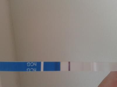 Bild zu SS-Frühtest Bitte Hilfe - Schwanger - wer noch? Rund um die Schwangerschaft