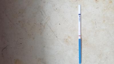 Bild zu Positiv oder Verdunstungslinie? - Schwanger - wer noch? Rund um die Schwangerschaft