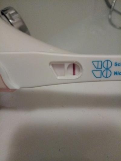 Bild zu Test .. - Schwanger - wer noch? Rund um die Schwangerschaft