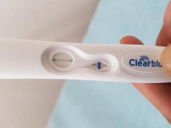 Bild zu Clearblue - Schwanger - wer noch? Rund um die Schwangerschaft