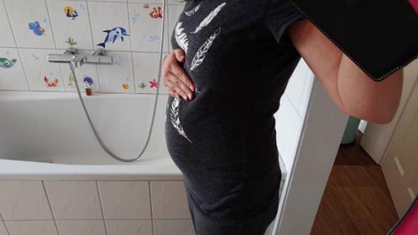 Bild zu Nicht schwanger laut Bluttest - Schwanger - wer noch? Rund um die Schwangerschaft