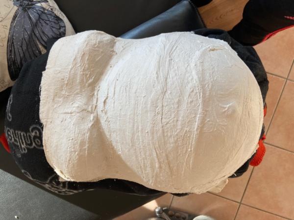 Bild zu Gipsabdruck Babybauch - Schwanger - wer noch? Rund um die Schwangerschaft