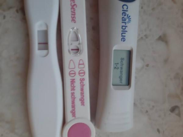 Bild zu Schwangerschaftstest von Clearblue Frühtest 6 Tage - Schwanger - wer noch? Rund um die Schwangerschaft