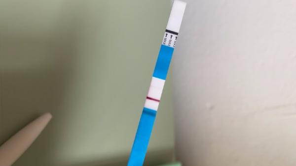 Bild zu Test - Schwanger - wer noch? Rund um die Schwangerschaft
