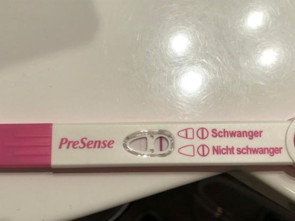 Bild zu Schwangerschaftstest PreSense positiv? - Schwanger - wer noch? Rund um die Schwangerschaft