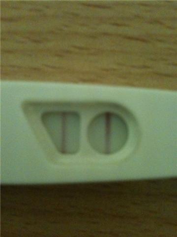 Bild zu hier noch ein bild vom ovu test :-)))) - Kinderwunsch - bitte noch ein Baby