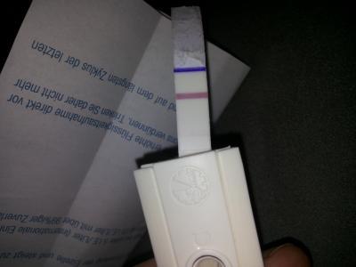 Bild zu Fem Test schwach positiv- clearblue negativ?Hilfe - Kinderwunsch - bitte noch ein Baby