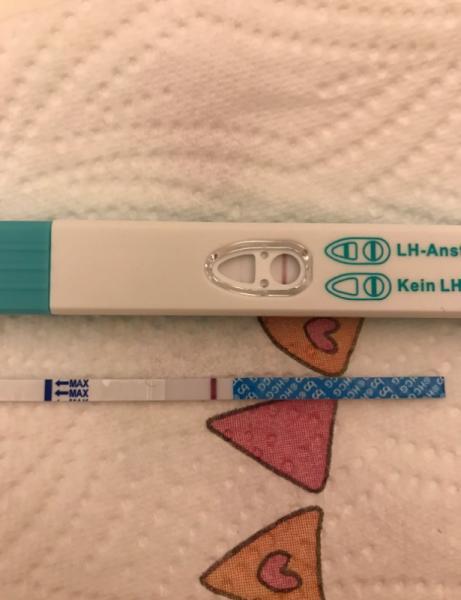 Bild zu Sehr leicht positiv ? Könnt ihr was sehen - Kinderwunsch - bitte noch ein Baby