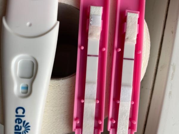 Bild zu Test erst schwache Linie dann negativ - Kinderwunsch - bitte noch ein Baby