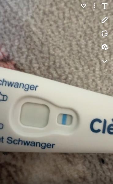 Bild zu Es+11 Schwangerschaftstest leicht positiv oder täuscht das? - Kinderwunsch - bitte noch ein Baby