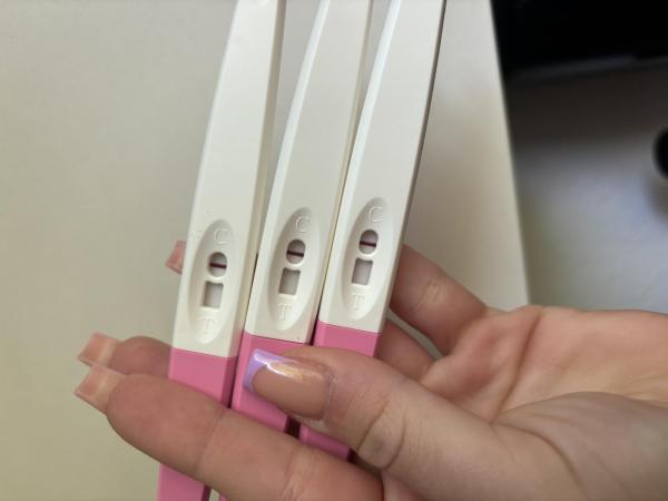 Bild zu Schwangerschaftstest Action - Kinderwunsch - bitte noch ein Baby