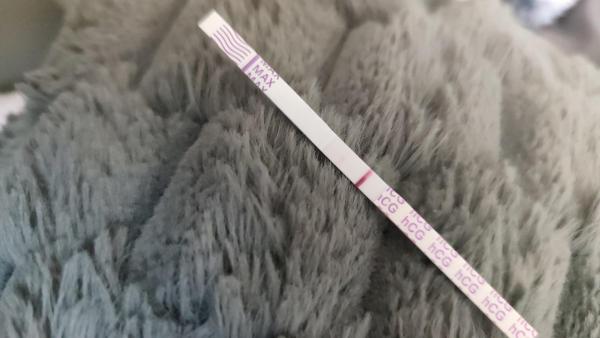 Bild zu Test positiv? - Kinderwunsch - bitte noch ein Baby