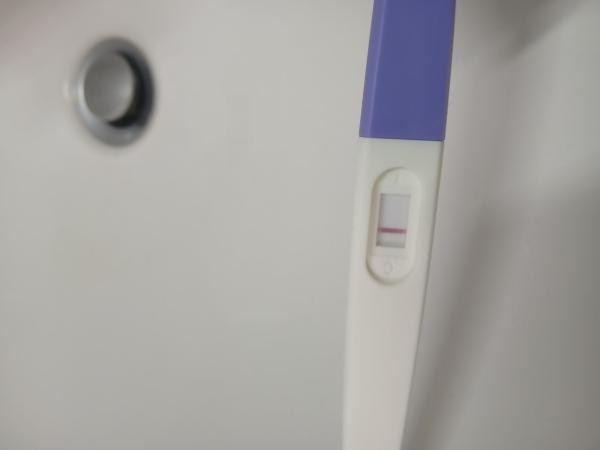 Bild zu Schatten auf Test oder nicht? Überfällig... - Kinderwunsch - bitte noch ein Baby