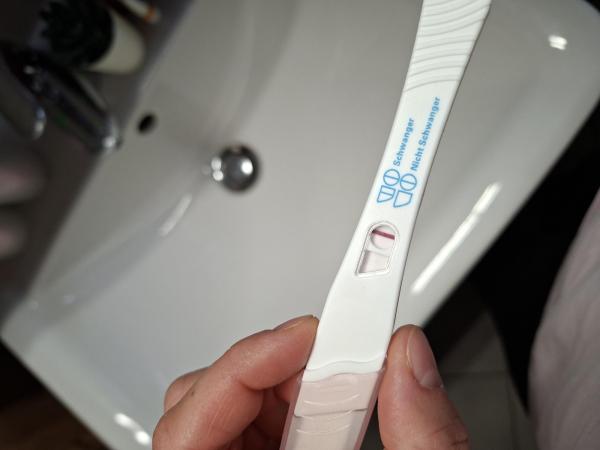 Bild zu Einbildung oder leicht positiv? - Kinderwunsch - bitte noch ein Baby
