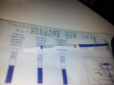 Bild zu verwirrt und ratlos - Kinderwunschbehandlung