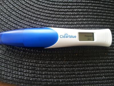 Bild zu aber jetzt - Kinderwunschbehandlung