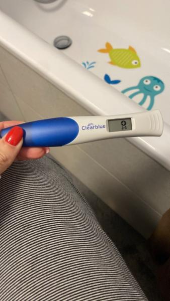 Bild zu PU+13; Transfer+8 Digitaler Test zeigt 2-3 an - Kinderwunschbehandlung
