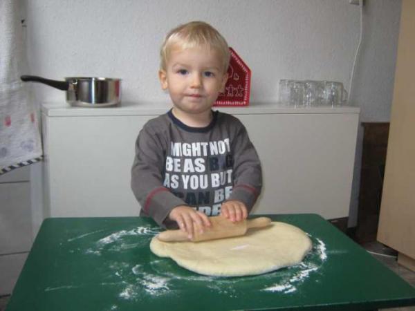 Bild zu bei  uns gab es heute Pizza :-) - Kochen und Backen