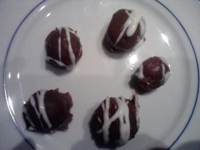 Bild zu Meine ersten selbstgemachten Pralinen. - Kochen und Backen