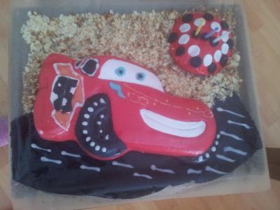 Bild zu ich wollte euch mal mein Ergebnis zeigen (Rollfondant) - Kochen und Backen