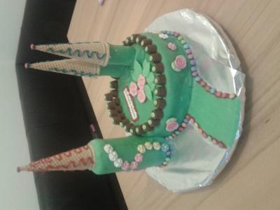 Bild zu die prinzessinnenschloss-torte für unsere kleine - Kochen und Backen