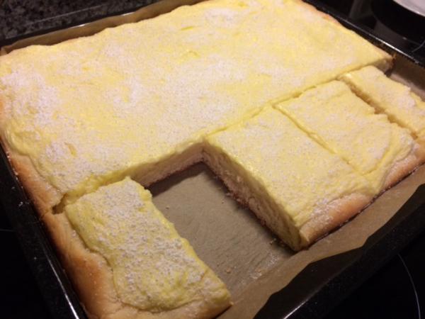 Bild zu Puddinghefekuchen - Kochen und Backen