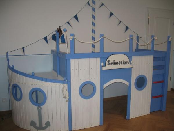 Bild zu