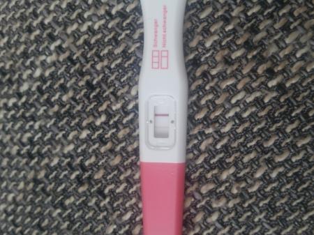 Bild zu Schwangerschaftstest - Kinderwunsch - was tun, um schwanger zu werden?