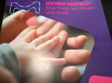 Bild zu Unterlagen KiWuKlinik - Kinderwunsch - was tun, um schwanger zu werden?
