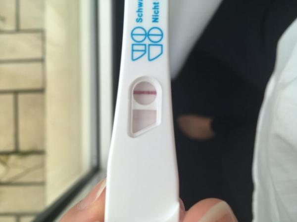 Bild zu Seht ihr hier auch einen zweiten Strich? - Kinderwunsch - was tun, um schwanger zu werden?