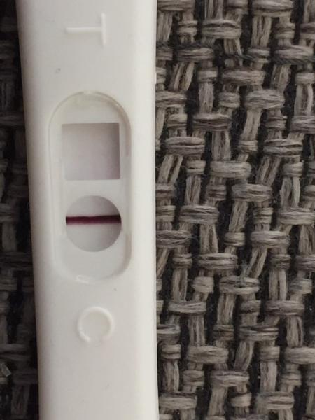 Bild zu Schwangerschaftstest... was seht ihr? ☺️😅 - Kinderwunsch - was tun, um schwanger zu werden?