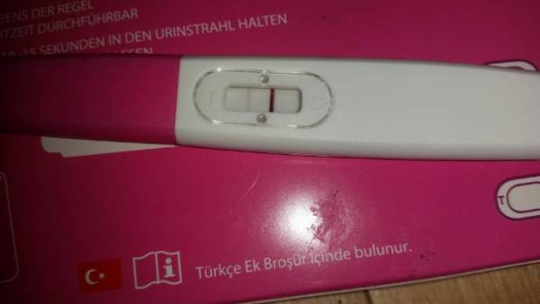 Bild zu Schwanger? Das große Rätseln beim zweiten Strich. - Kinderwunsch - was tun, um schwanger zu werden?