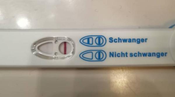 Bild zu Bin ich schwanger?? 2. Strich? - Kinderwunsch - was tun, um schwanger zu werden?