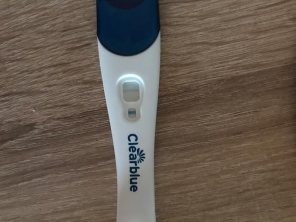 Bild zu Test positiv? - Kinderwunsch - was tun, um schwanger zu werden?