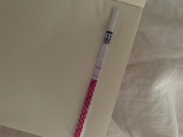 Bild zu Ovulationstest positiv bei ES plus 14 - Kinderwunsch - was tun, um schwanger zu werden?